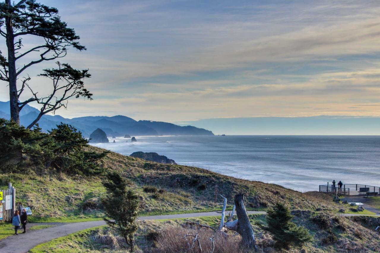 Beaches Inn | Orca Bay Townhouse Cannon Beach Bagian luar foto
